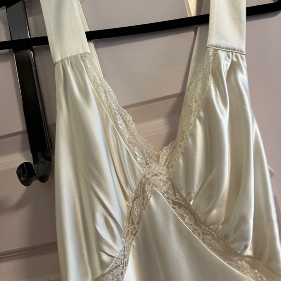 REFORMATION SILK DRESS - SOLD - Picture 3 of 6